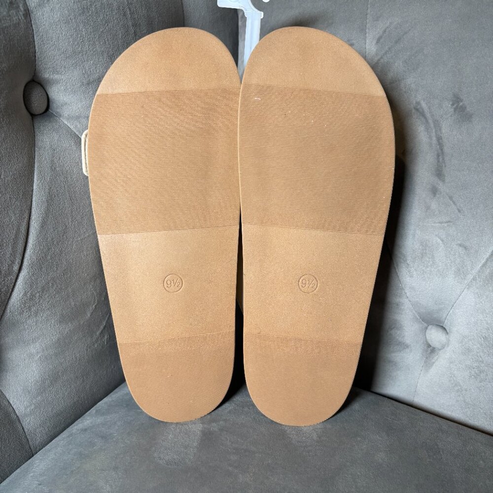 NWT Universal Thread Cream Double Buckle Slide Sa… - image 4